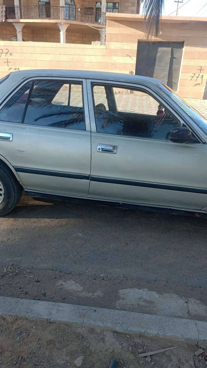 السلام عليكم كروسيدا موديل 1989  لبيع 
محرك كير شرط محرك بلادي 
السياره فحص كمرهااا مدفوع 
مراوس هم يرهم 
***********
