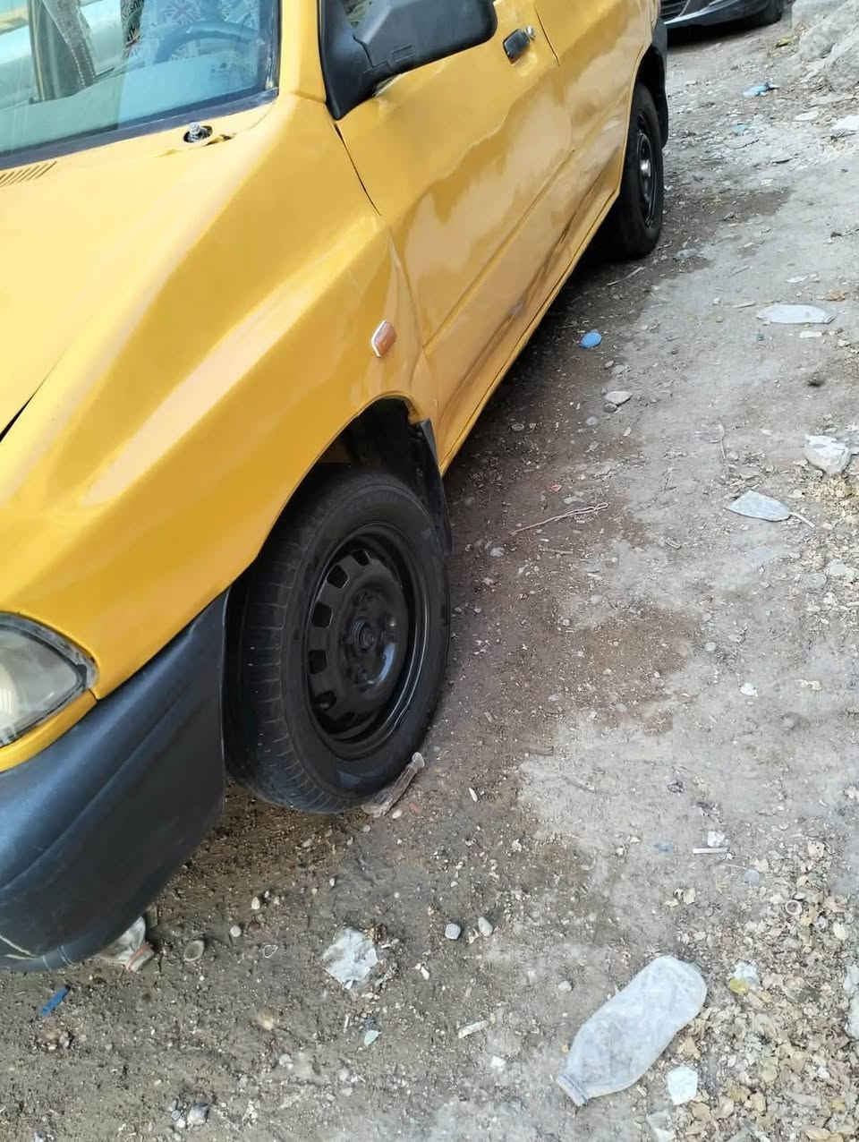 سلام عليكم سايبا 15 للبيع السياره صبغه جديده وكير ومكينه وتبريد بارد وكهربائيات وتخم تاير  مكفوله ورقم انكليزي تحويل ثاني يوم ودهن وفلاتر جدد جاهزه السياره وبيهه نواقص بسيطه مصفره غرامات وعليهه هيئه 30 الف تنزل من سعر السياره 
السعر 25 وبيهه مجال 
***********
