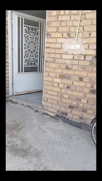 طوريج الحولي • ٢٠٠م • غرفتين