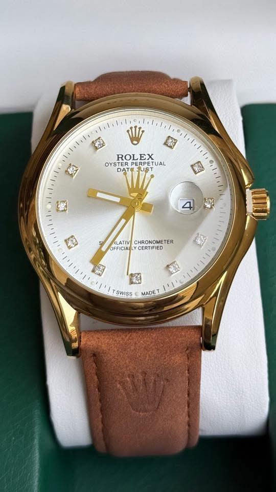 ساعه
ساعه رجاليه رولكس  ROLEX
البطاريه كوارتز
القطر 42
اميال لومينوس
ارقام كرستال
دبل خياط
سير كتان


**إذا كنت صاحب هذا الإعلان وتريد حذفه لأي سبب، رجاءا أرسل رسالة إلى الدعم الفني**