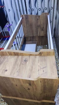 تخت • سرير اطفال