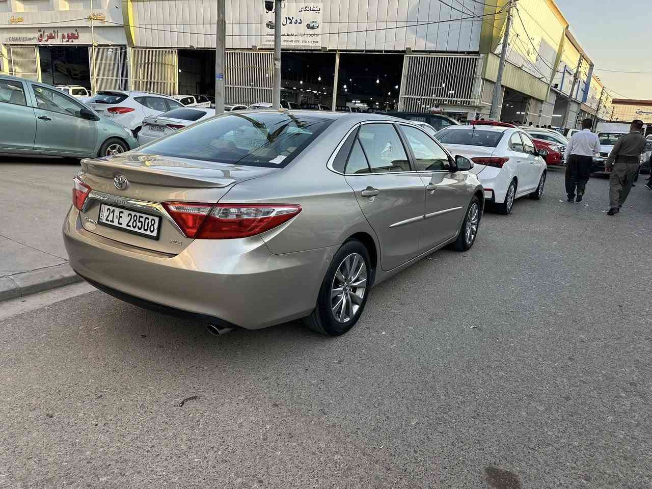 كامري 2017 XLE ضرر جاملغ وبنيد دواخل قليل حيل راس شاصي ١٠سانتيم
ماشيه 113mil سياره جديده فعلاً 

داخل اصفر تبريد قطعتين 

محرك گير بالشرط 

تبريد كهربائيات سنويه جديده 

صدر تخم تاير 

السعر 135 وبيها مجال 

مكان السياره الحويجه- الحلوات

***********

ملاحظه: بيع نقد
