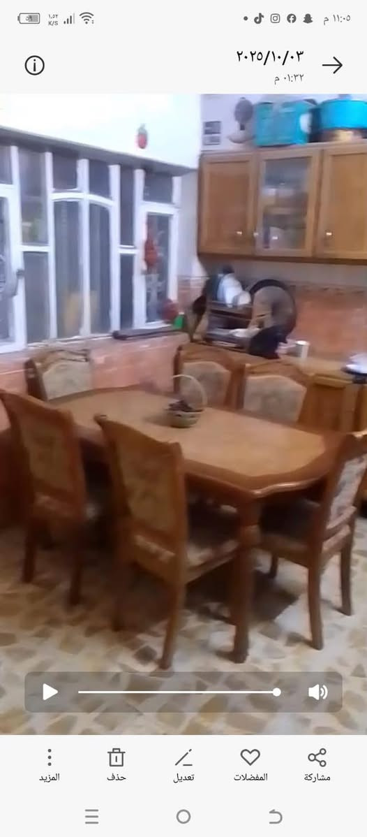 للبيع ميز طعام ٦مقاعد +رف   للستفسار ااتصال او مراسله ***********
