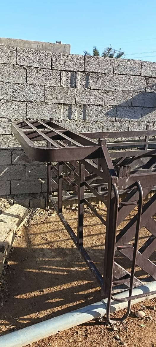 السلام عليكم ورحمة الله وبركاته
محجر للبيع نضيف شقل الصورة القديم السعر (300)
وبي مجال /***********//***********
المكان بغداد المدائن قرب مجمع بسمايه ناحيه الوحده
