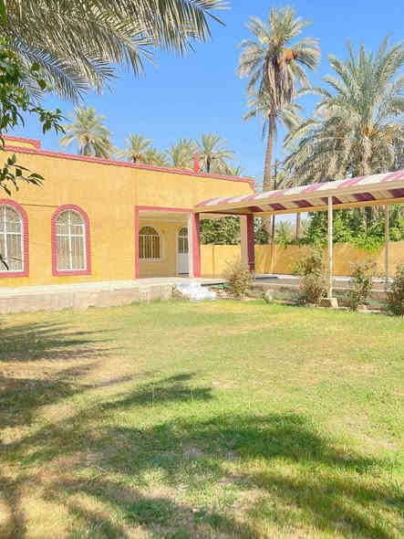 السلام عليكم
دار المساحه800م
طابو زراعي سند 25تحويل مباشر
مكان حله ورديه داخل 
قرب الامام سيد موسى 
الدار يتكون غرفتين وهول ومطبخ وستقبال
خدمات كامله تبليط للباب 
من يرغب بلشراء الاتصال برقم 
***********
السعر130 قابل للتفاوض
