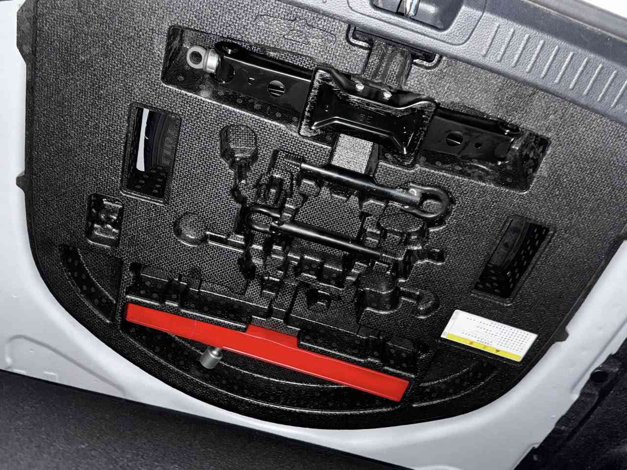 السلام عليكم من رخصه الادمن
كورلا 2025  رقم اربيل 
شكل الامريكي هايبرد 
سياره فول مواصفات 
بصمه قطعتين تبريد شاشه كامره 
فتحه 
ويل كب
مكانها كربلاء
السعر 148 وبيها مجال
***********
