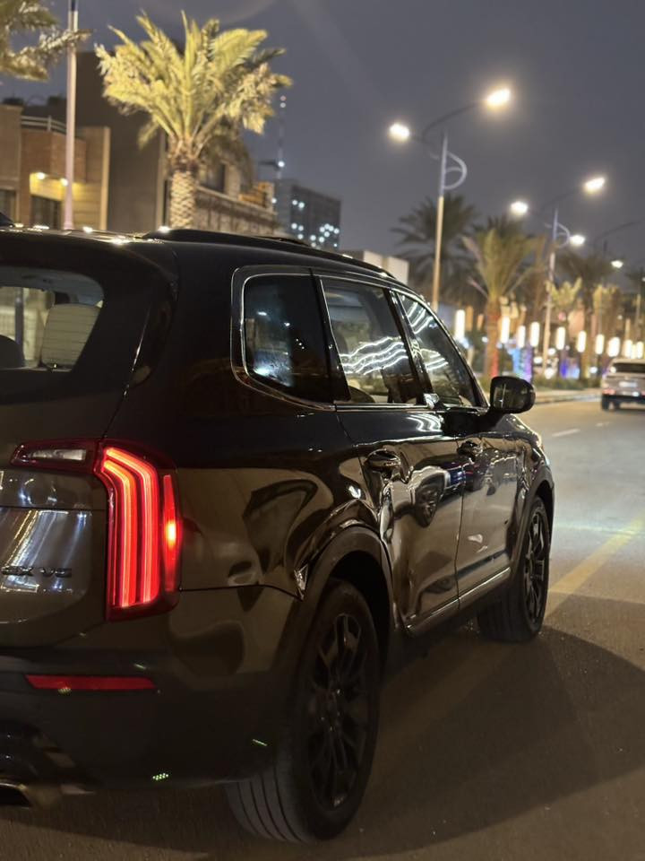 سلام عليكم ورحمة الله وبركاته
تولرايد 2021 سياره بسمي تحويل ثاني يوم 

للبيع أو مراوس بأقل مع فرق
سعر 230$ وبيه مجال 

موديل(2021). vib
فتحه سقف

عداد المسافه 138mi

مواصفات EX. V6
مري شفط كهرباء  

كشنات جلد منفصل 

هند بريك بصمه 

راداد امامي وخلفي وجانبي 

اوتو ستوب 

اوتو هولد 

اشاير بل مري 

كشنات تدفئه وتبريد 
 
دركه تدفئه 

كراسي كلهن كهرباء 

 (الحادث) امريكا بجم بنيد مبدل نفس لون وجاملغ نفسه مصلح وبيه بارد بصفحه اليمنه بلعراق 

مكان سياره بغداد يرموك

( رقم هاتف )***********
