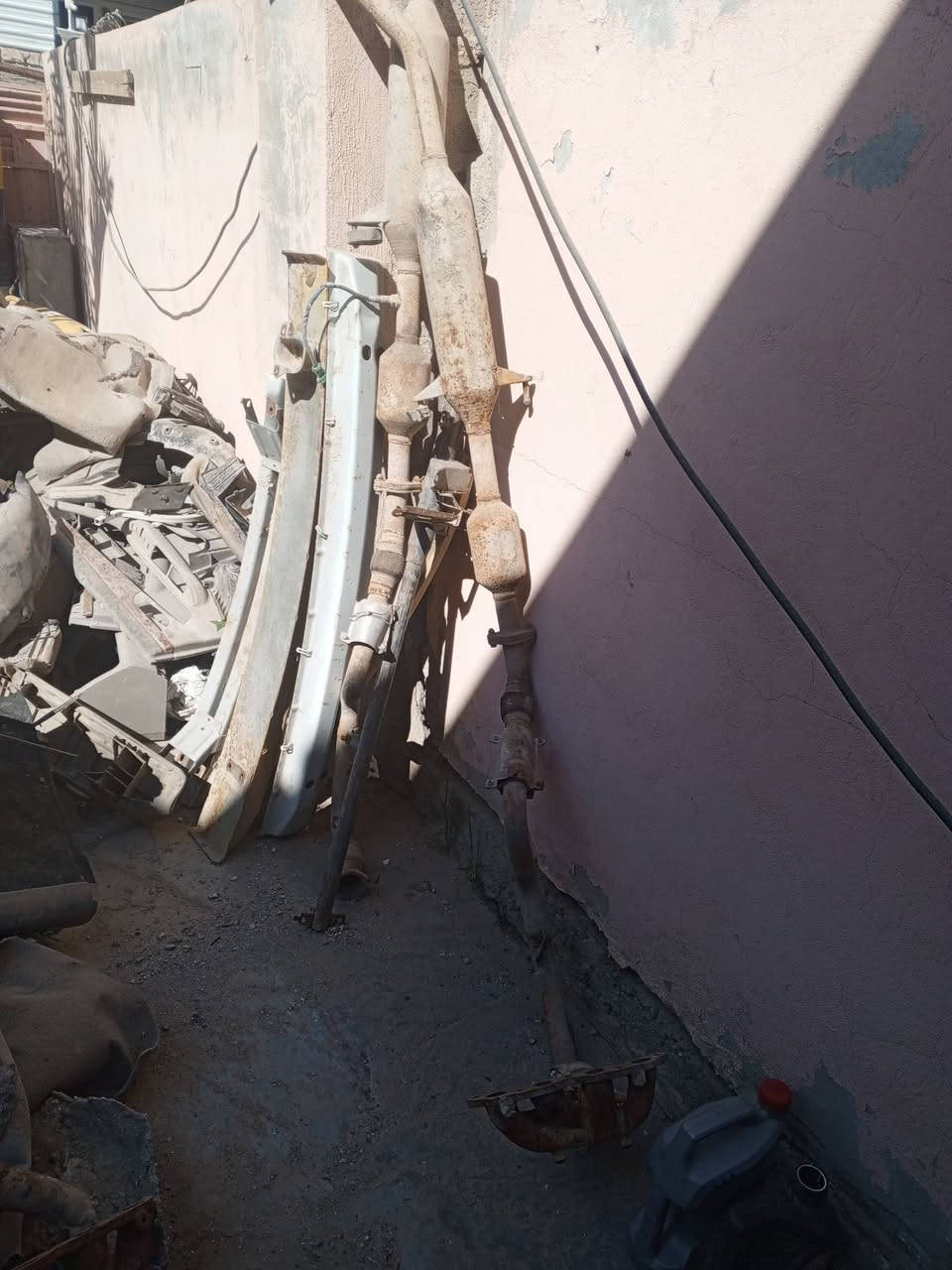 غراض ليفان حجم 620يوجد توصيل لكل محافظات العراق للاستفسار الاتصال على الرقم التالي ***********
