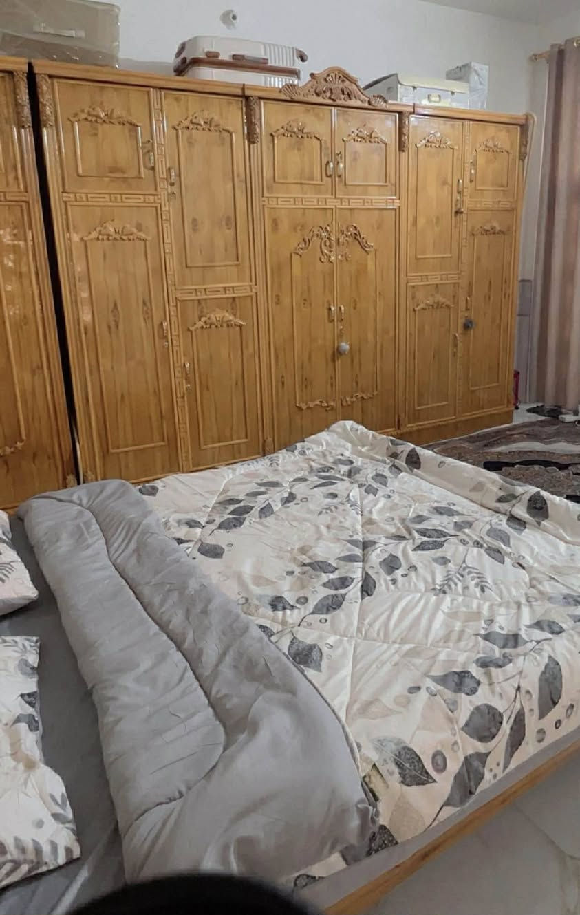 غرفه تسكام شغل درجه اولئ استخدام قليل كم شهر فقط شخط مابيه سعر مليون وربع وبيه مجال  عنوان كربلاء طريق الحر سبب البيع الانتقال غير بيت والغرفه ماتكفي المساحه


**إذا كنت صاحب هذا الإعلان وتريد حذفه لأي سبب، رجاءا أرسل رسالة إلى الدعم الفني**