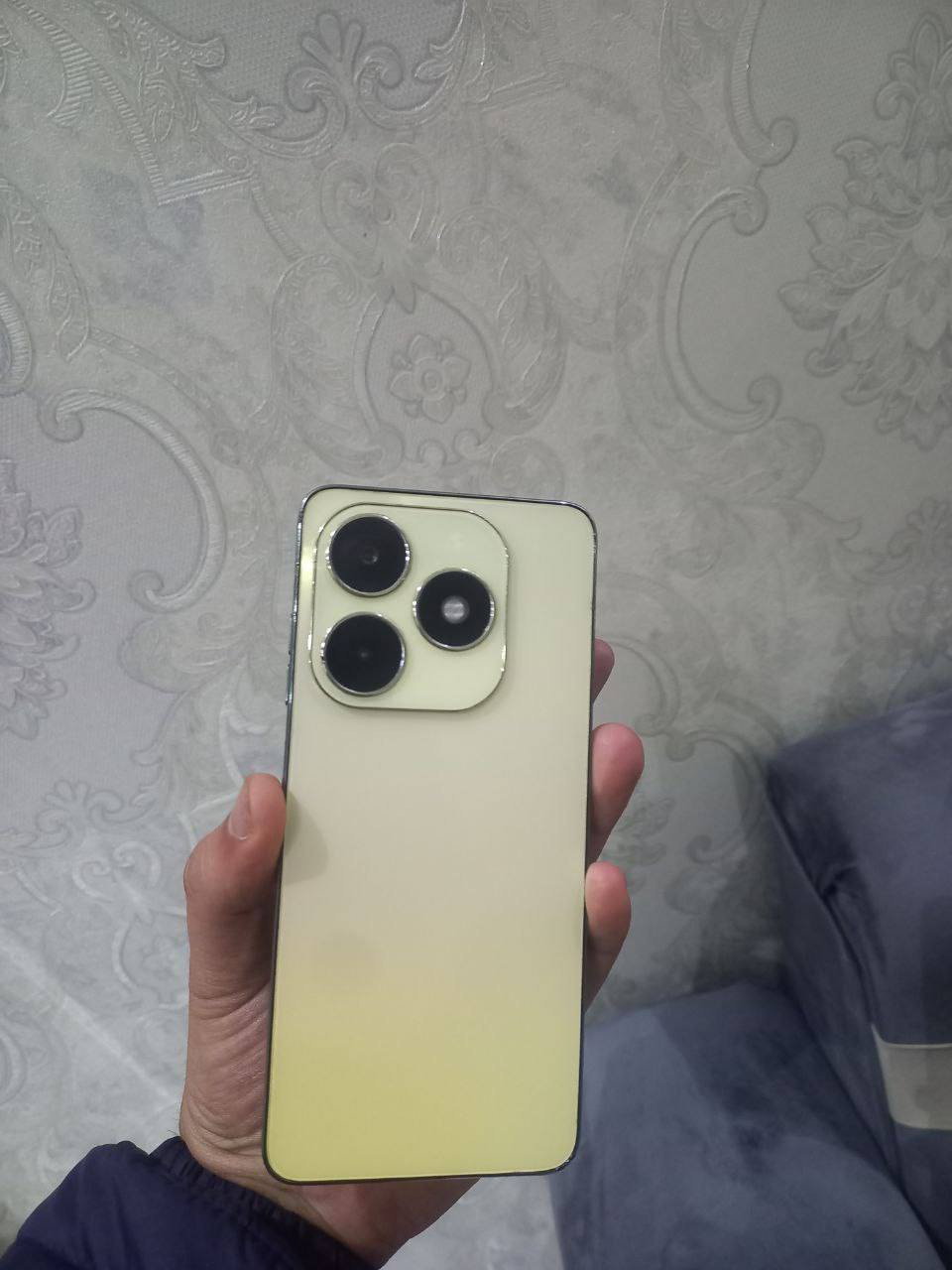 السلام عليكم تينكو سبورت 2
ذاكره 256
جهاز حيل نصيف اريده مراوس ب ايفون راس براس


**إذا كنت صاحب هذا الإعلان وتريد حذفه لأي سبب، رجاءا أرسل رسالة إلى الدعم الفني**