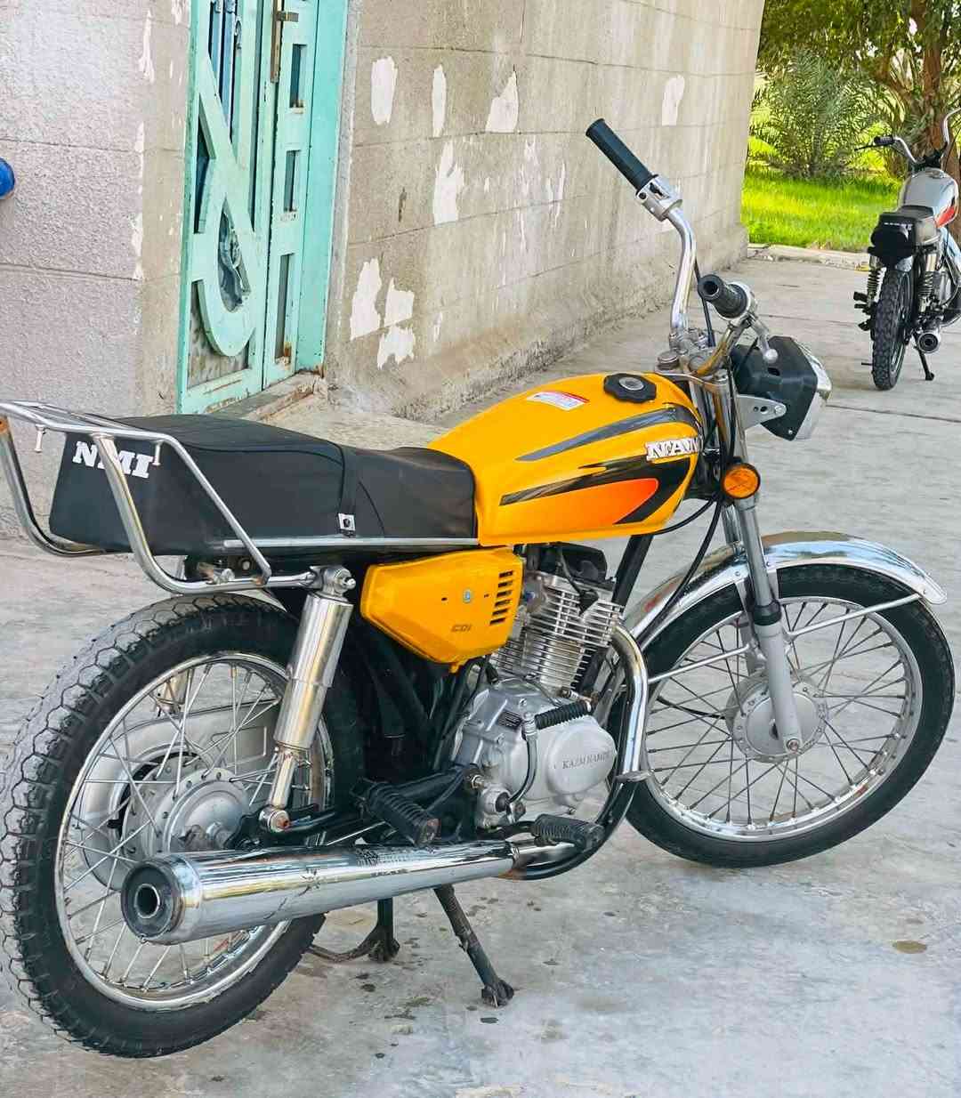 دراجه نامه 2020اوراق اصولي تعمير 25بيهه مكينت اكزمه ماطور خير من الله
سعر 550وبيهه مجال بسيط 

واسط الاحرار الحسينيه 

***********
