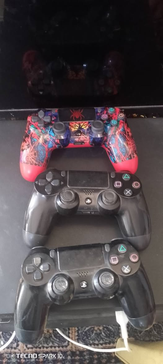 بلاي 4 سلم اون لاين 1 تيرا الالعاب موضحه بالفيديو سعر الجهاز 320 وبي مجال بيس 2018 ويا مصارعه مكاني بغداد


**إذا كنت صاحب هذا الإعلان وتريد حذفه لأي سبب، رجاءا أرسل رسالة إلى الدعم الفني**