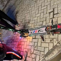 سكوتر شحن TUR نضافة خير من اللّٰه كلشي شغال بيه البطارية1500 واط نضافة...