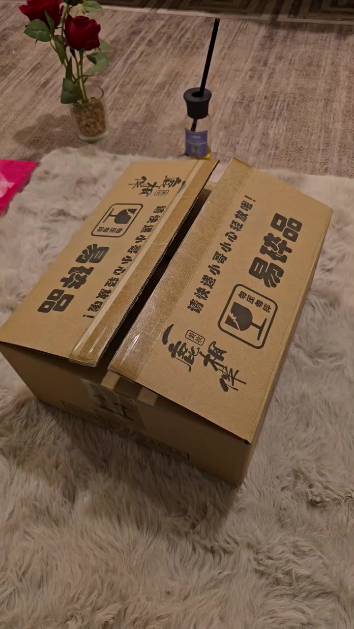 بوكس وردي بي تقسيمات ومرايا مع 12 قطعه من المكياج وفرجة مكياج 
يتوفر هذا البوكس الجميل ذو اللمسه لنظرة العين الرائع يخطف الانظار 
#الجميع 
يوجد خدمة توصيل لجميع المحافظات العراق 🇮🇶


**إذا كنت صاحب هذا الإعلان وتريد حذفه لأي سبب، رجاءا أرسل رسالة إلى الدعم الفني**