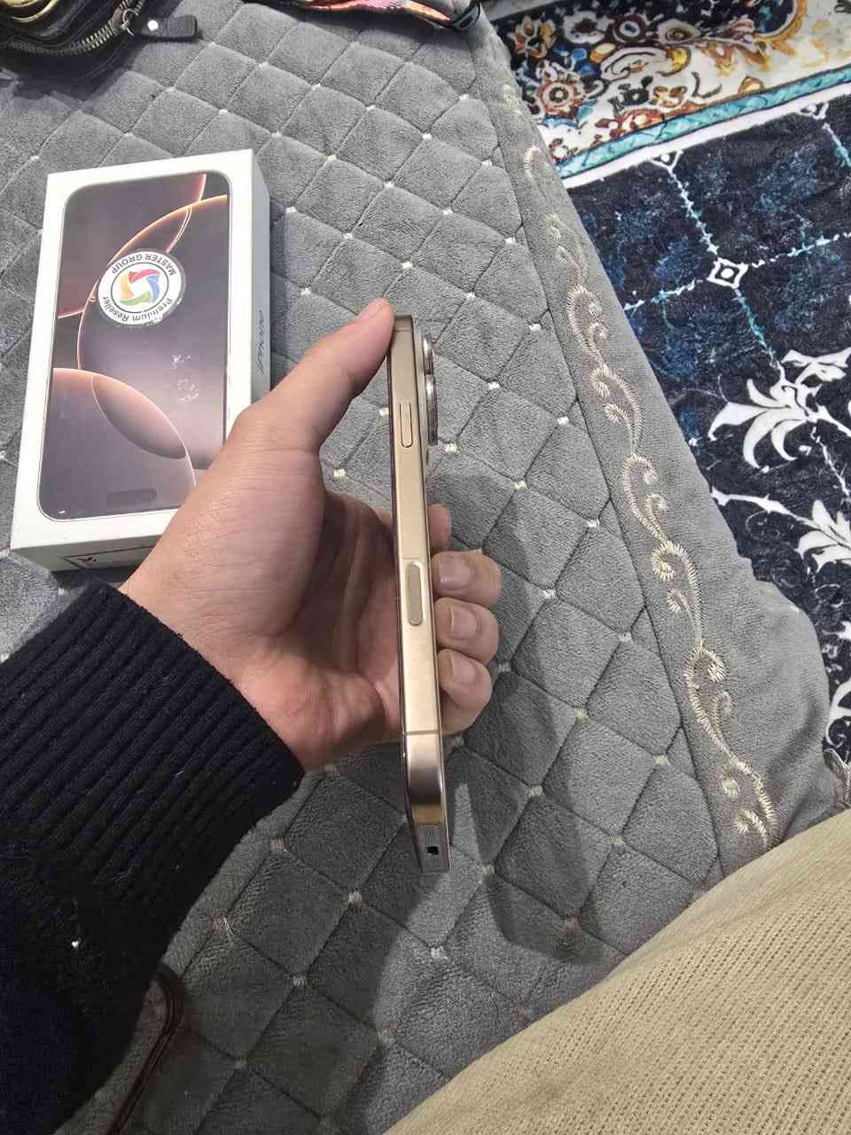 سلام عليكم ايفوان 16برو ماكس
ذكره 256عربي شرق اوسط 
مكفول شخط مابي 
مكاني الكظميه ***********
سعر 1350
