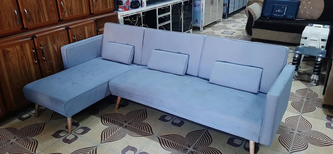 معرض العماد//ديوان تركي سريري يصير مالت مكتب 4 امتار بشرط النضافه للأستفسار ***********//*********** كركوك, العراق
