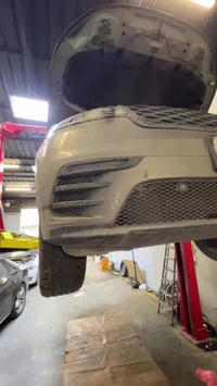 Range rover Velar 2019 اهمال  الصيانة يسبب مشاكل والصيانة بيد شخص غير ...