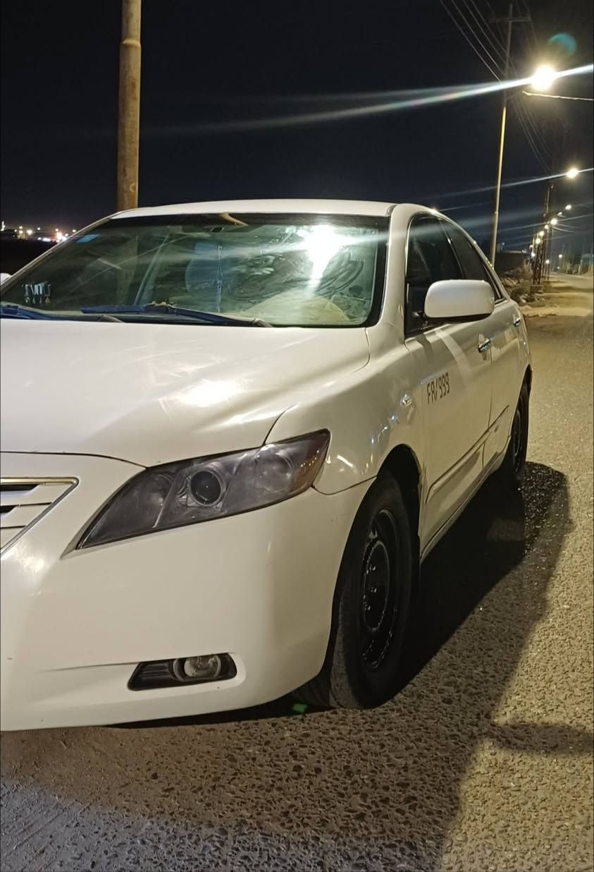 (عندي ضرف واريد ابيع)كامري 2009 مصبوغ عام كلشي شغال بيها جاهزة من كلشي رقم انكليزي
مكينة وكير خير من الله تحويل ثاني يوم السعر 70 مكاني بصرة


**إذا كنت صاحب هذا الإعلان وتريد حذفه لأي سبب، رجاءا أرسل رسالة إلى الدعم الفني**