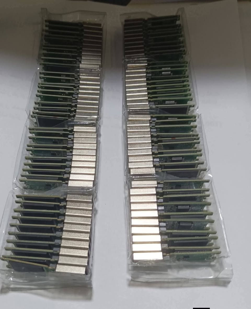 فلاشات حاسبه 32 كيكا بدون غلاف
جربت قطعه نزلت بيها 29 كيكا يعني تأخذ شرط الشغل 
اقل طلب 10قطع
10 قطع ب25الف مع التوصيل


**إذا كنت صاحب هذا الإعلان وتريد حذفه لأي سبب، رجاءا أرسل رسالة إلى الدعم الفني**