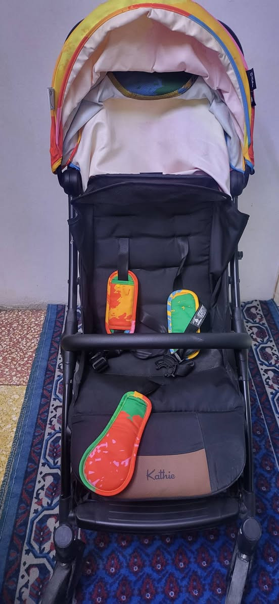 اغراض طفل للبيع استعمال قليل أغراض جديدة بغداد ***********
