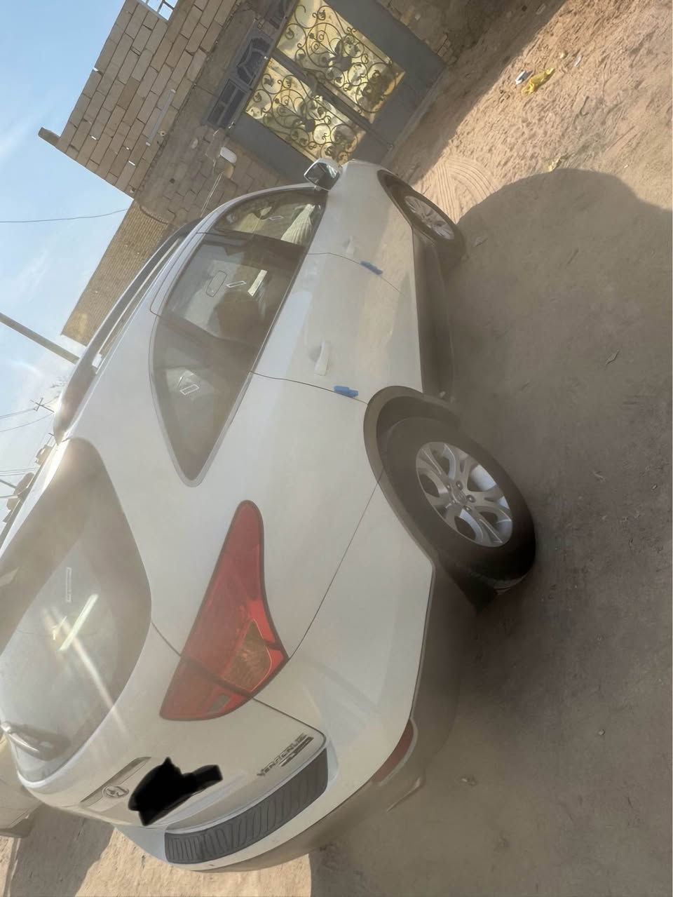 سلام عليكم 
هونداي فلكروز 2012 سعودي استيراد شركات النفط 
مكفوله من الضربه والتبديل بيهه صبغ اثر طخه ستوته  فول ماعدا الفتحه سبعه راكب سته اسلندر مكينه وكير جدد حداديه تبريد اتلث قطع كشنات كهرباء سياره جاهزه للاخير رقم ذي قار تحويل ثاني يوم
للبيع او للافظل المراوس ابسياره صالون 
السعر 145 وبيهه مجال 
مكاني مركز الناصريه 
للاتصال 
*********** ناصرية, ذي قار
