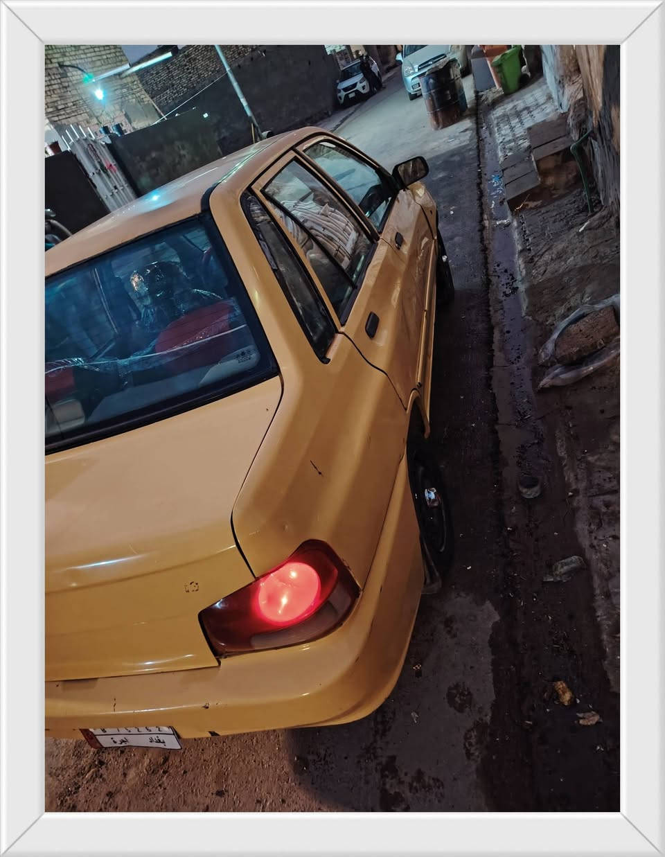 سلام عليكم سياره البيع سياره سايبه دمعه مديل ١٢ سياره حلوه نضيفه مصفره هيه وغرامات مداور ثاني يوم المكان ديوانيه ما متواجد على الفيس هاذه رقم*********** ♥️
