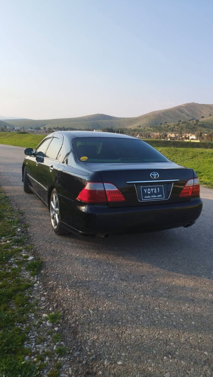 ادمین
سڵاو توێتا شاهینە بۆ فرۆشتن  سەیارە کە مووسە  2006 ی بچوک بە گەورە  سێ دووگمە کوشن جڵد    پەردە بێ دووکەڵ سەقفی کەمێ ساردی هەیە بۆنی دیشی  دووپەڵەی بچوک بۆیاخی  هەیە سعری 58وەرەقەو ماعمەلە تکایە ئەگەر موشتەری نیت تەلەفون مەکە  شوێن سەید سادق 

***********
