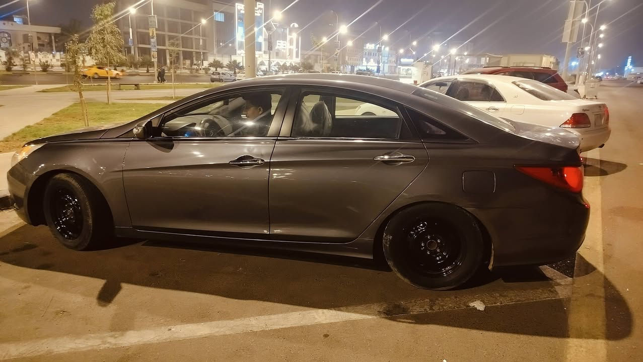 سلام عليكم سونات ادوات 2014سياره جديد كلشي مابيه كير مكين تبريد سياره خير من الله سياره تبريد خلفي كشنات كهربائيه 48وبيه مجال قليل رقم *********** مكان البصره اخوان الموشراي لا يتعبني والشراي بخدمته انه
