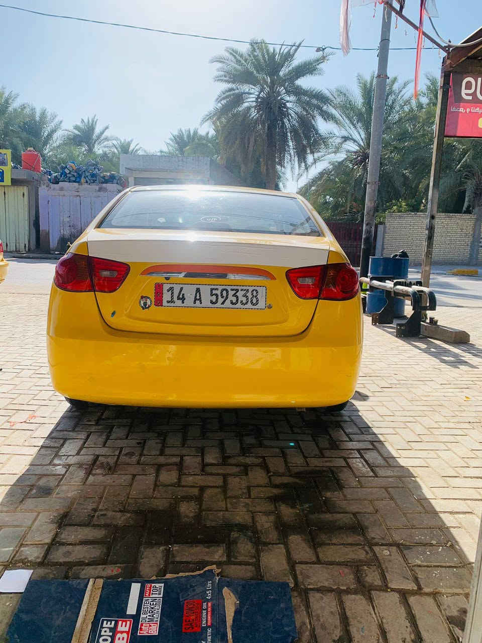 سلام عليكم النترا للبيع موديل ١١خليجي  مكينه ٢٠٠٠كير حداديه تخم تاير باتري تبريد جاهزه ضربه جاملغ امامي مصلح نفسه سياره اي نقص مابيه سعر ٩٦ بيه مجال لشراي ***********
