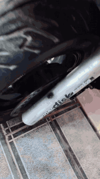 السلام عليكم دراجه جي 4 كل شي شغال بيها سلف هندر كهربائيات من الطول للطول النظافه 100% شرط الفحص العنوان شطره السعر 600 وبيها مجال رقم الهاتف ***********
