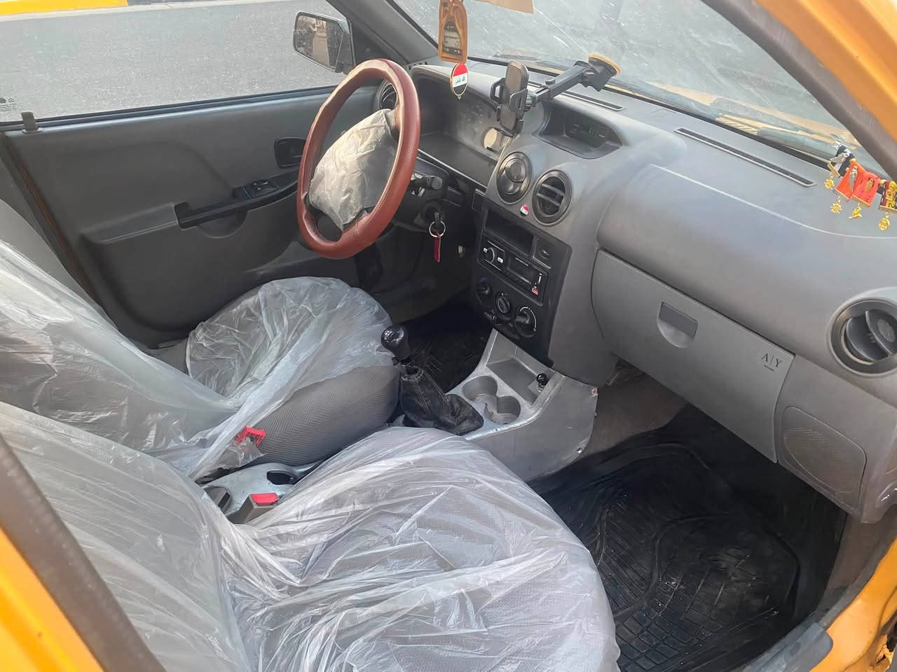 أسلام عليكم سايبا موديل ٢٠١٦ رقم انكليزي بسمي شخصيا
مكينه كير  جدد لا تنقيص ولا تبخير 

صدر امامي خلفي جديد 

تبريد الراديتر مزروفهً

كهربائيات شغاله 

سعرها ٣٠ بيها مجال بسيط 

مكاني بغداد الغزاليه 

‭      ***********‬
