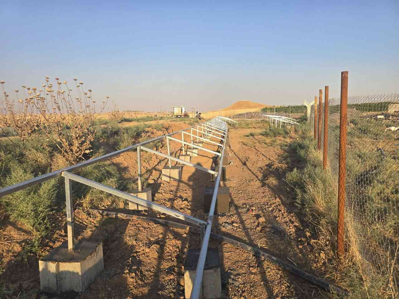 تحية طيبة لكل متابعينا 
  تنصيب غطاس 30 حصان
 🌞🌞منظومة ثابته للطاقة الشمسية           زراعي 
كوير قريه تل الخيم 2026\7\6\
تتكون من 🔦
الواح شمسية 🔦 عدد 56سعة اللوح620 واط بايفيشل 18بازبار    🧧🎖🏆
على شكل 4 سلاسل كل سلسة 14 لوح 
بورد DCمتكامل من قواعط دورة مع فيوزات مع مانع صواعق 
تركيب ارضي للمظومة 
تمديد   الكيبلات تحت الارض في تري كيبل للحفاظ على الكيبلات 
انفيرتر  30🔦📟📟
ضمان حقيقي  سنة كاملة تحت شروط الضمان 
للتواصل و الاستفسار  
زيارة مكتب سرمد الطاقه الشمسيه  
              ناحيه الكوير 
 *********** سرمد
 ***********
مدير صيانة.***********
مدير الفني   ***********           
مدير صيانة. ***********
📞 ☎️☎️
موصل 
***********
 ***********
مع (( مكتب  سرمد الطاقه الشمسيه  ))
             @دائما تقدم لك الافضل
