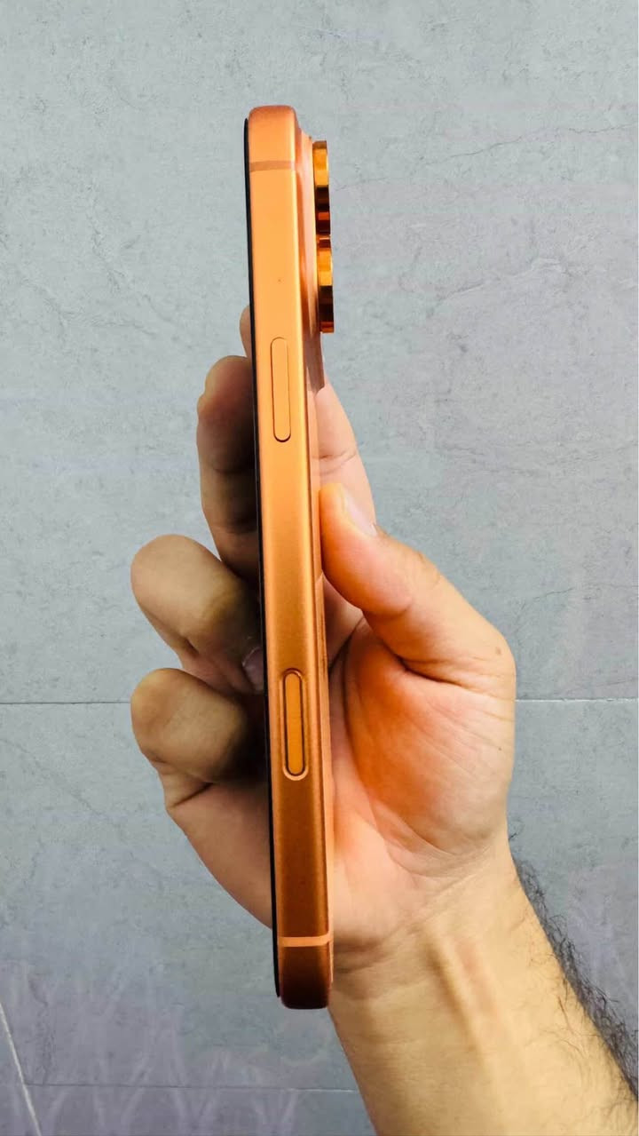 17 برو ماكس جهاز كلش جديد  بطاريه ميه  ستخدام 3 اشهر فقط 
صار بي كسر بسيط بلكلاسه مثل ماموضح 
لا مأثره ع لمس ولا ع اي شي 
حاليا الجديد مليونين و300 الف  
وهذا جديد مجرد الفطر البسيط 
رايده مليون و 750
مكاني رميثه وهذا رقمي *********** السماوا, المثنى
