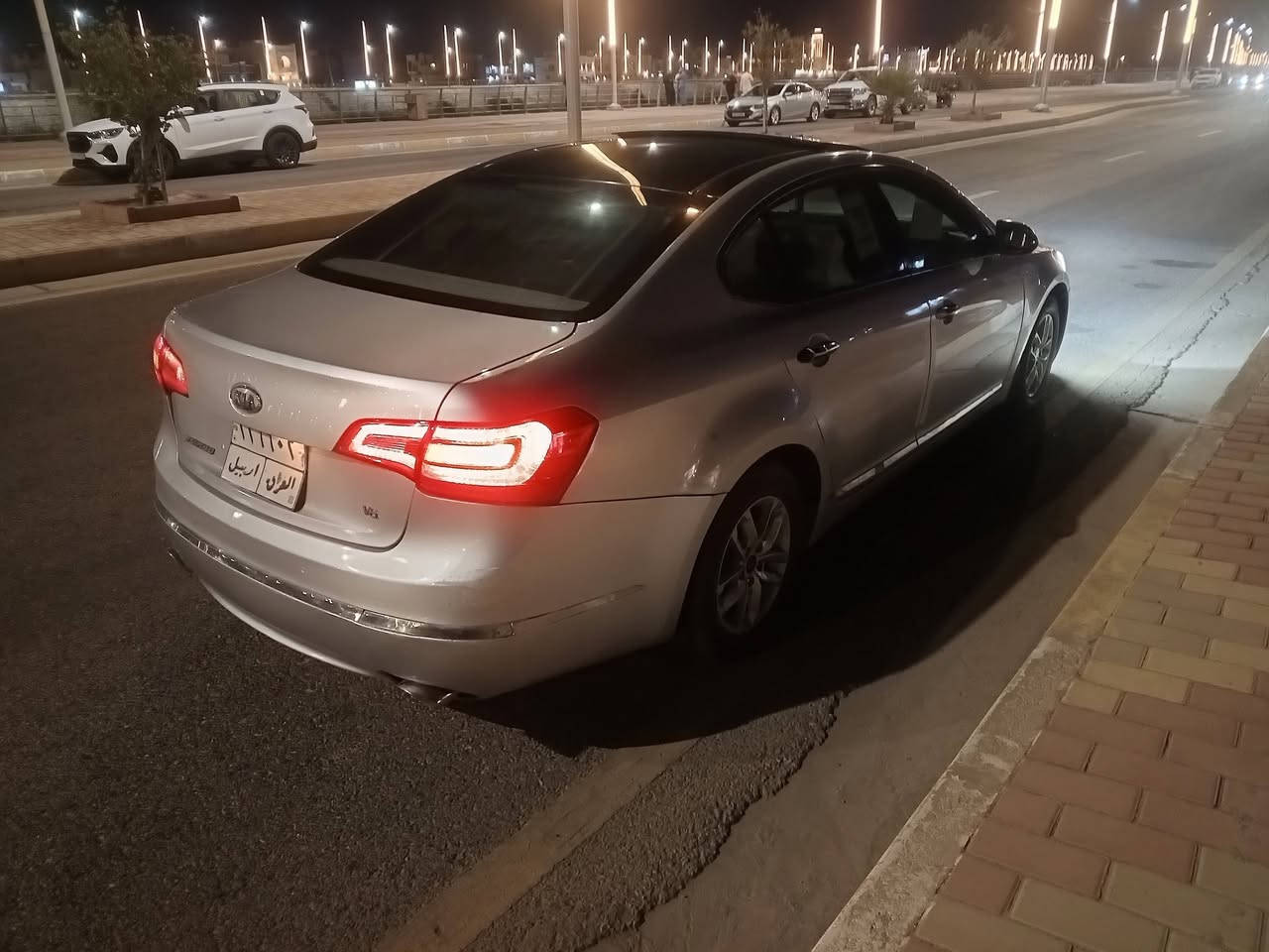 سلام عليكم كادنزا موديل 11 خليجي فول مواصفات واحد ع واحد رقم شمالي صبغ 3 قطع للبيع والمراوس حسب القناعه ترهم مقدمه 60 وكل شهر 3 سعر الكلي 125 بالقساط وبالنقد ب105 وبيها مجال *********** مكاني بالانبار الرمادي
