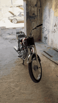 سلام عليكم انتنس قبق اسود اصلي اوراق سكنر الدراجه تعميرهة كله اصلي تجي وتشوف بعينك دراجه نضيفه شلعه ومعدل الشراي يجي على هذا الرقم ***********خاص ما ارد
