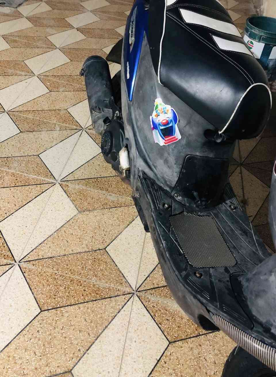 سلام عليكم ادرس ياباني قديم  درجه كله شقاله  سعره 275وبيه مجال مكاني كوت لستفسار على هاذا رقم ***********
