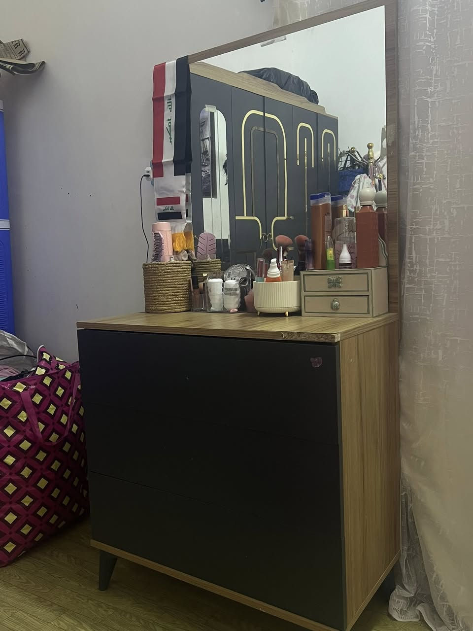 غرفه تركي خمس قطع للبيع بسعر 550وبيها مجال


**إذا كنت صاحب هذا الإعلان وتريد حذفه لأي سبب، رجاءا أرسل رسالة إلى الدعم الفني**