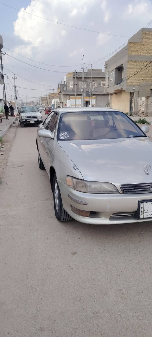 سلام عليكم بيع مستعجل سياره مكفوله جاهزه تبريد وياه سويج مكفوله كص ونقل جثه وضربه رقم بصره راعيها بل رفاعي تحويل ثاني يوم المكان واسط قضاء الحي رقم الهاتف ***********
