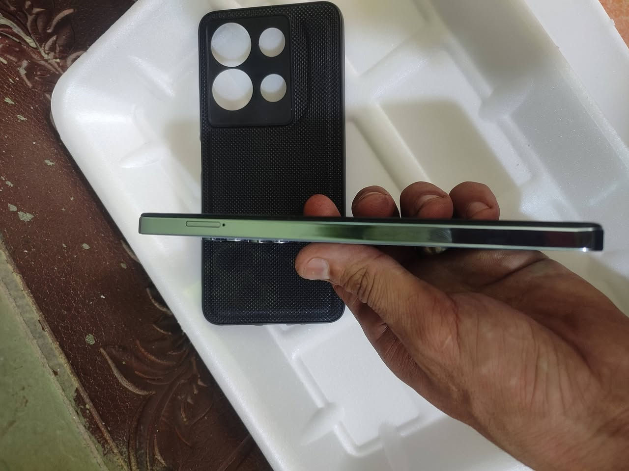 انفنكس نوت ٣٠ نضيف كلش مستبدل شاشه نوعيه ممتازه ذاكره ٢٥٦ للبيع سعره ١٢٥ مكانه طويريج الجهاز فقط كامرته الخلفيه بيها تراب تحتاج تنضيف شراي اتصل ***********
