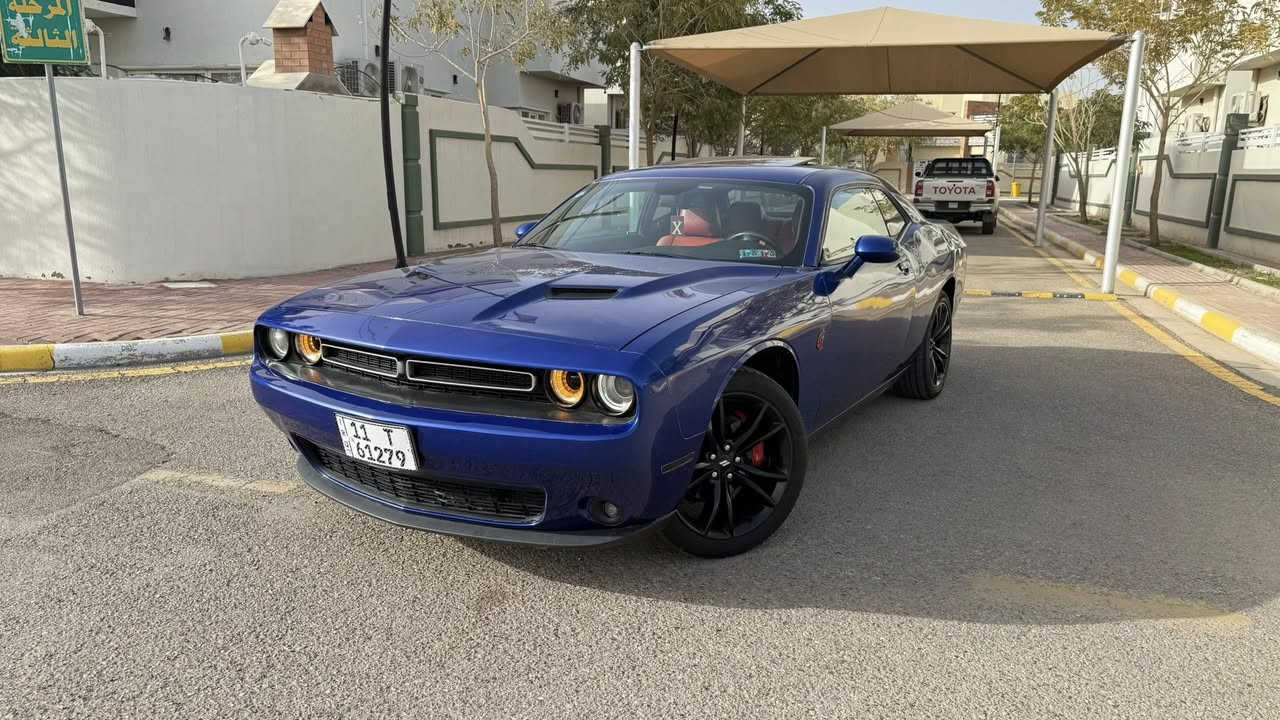 للبيع جالنجر 2018 SXT Plus
محرك 3.6L V6

ماشيه 86 

رقم بغداد جددته قبل فتره وسنويه وهزه جديده 

تحويل مباشر-

........

لون ازرق جويتي مميز 

فتحه سقف

شفتات ستيرن 

داخل جلد احمر 

شاشه تدعم ابل كار بلي

ضرر جاملغ خلفي بدون شواصي او دواخل 

وبدون ايرباك .

وبيهه جاملغ امامي طخه بسيطه موجوده عندي صورهه نفسه الجاملغ مصلح (بدون تبديل)

سياره استخدام شخصي بدون برجمه او اي تغيير

محرك وكير بوضع  الشركة 

السعر المطلوب 174 وبيهه مجال

تفاصيل اكثر صور الضرر ع خاص.

او واتساب

***********
