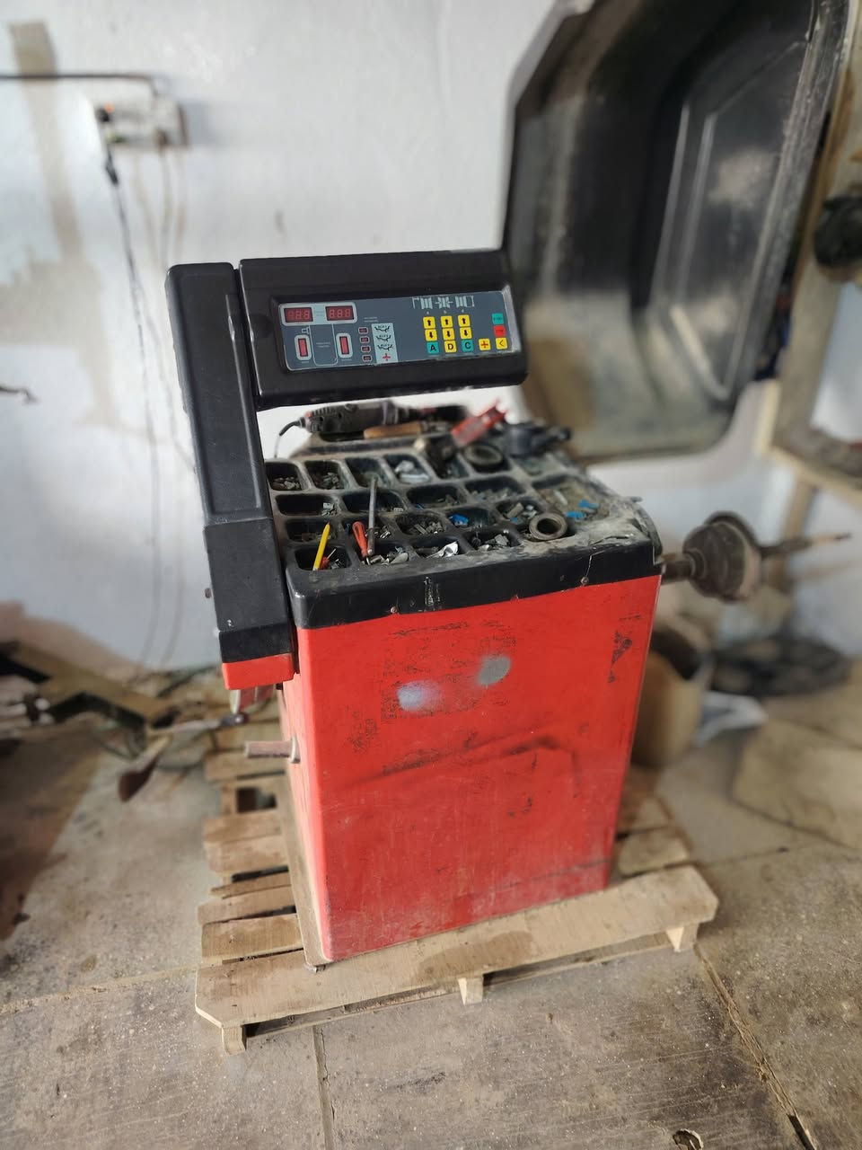 سلام عليكم غراض بنجر للبيع كبريسر حجم 400لتر+350لتر عدد 2+خالعه 24+بلنص+فرطونه عدد 2كهرباء وحده هواء+درين مع صوندات +جكات عدد+مدكه شحم+مدكه دهن. السعر 2ونص المكان ديوانيه قضاء الدغاره ***********
