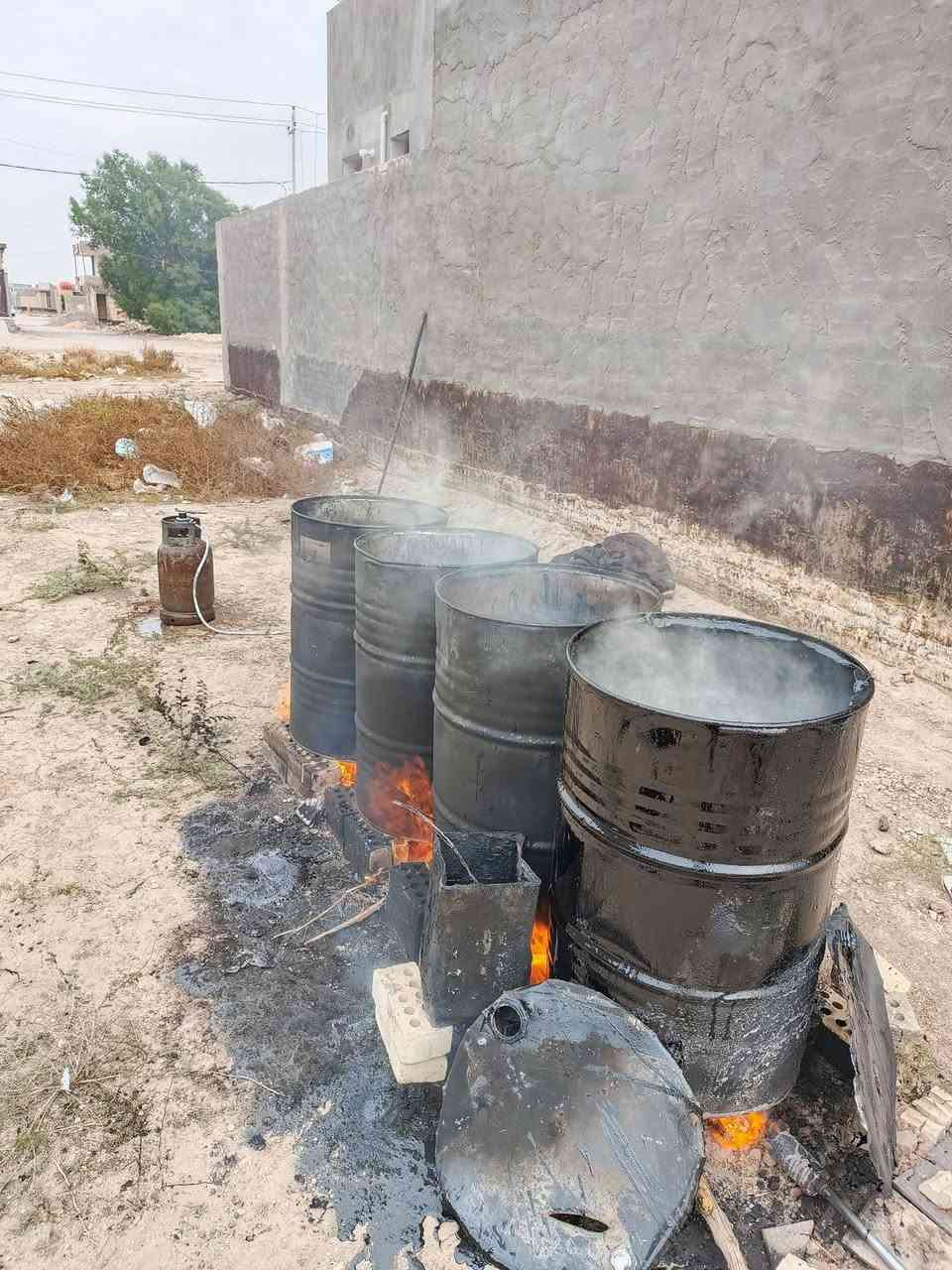 السلام عليكم يوجد جير التجير سطوح والاساسات 👷👷سعر البرميل 65كرسته وعمله اللي يريد يجي خاص بي خير ويدلل ويدك على الرقم ***********
