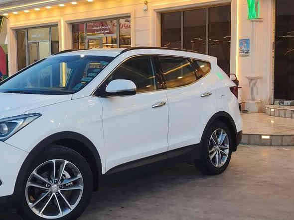 السلام عليكم 🖐️
سنتافي موديل 2018

مكفوله كفاله عامه (عدا 4 اصابع بخشم البنيد تكحيل فقط الباقي كفاله عامه)

مكينه 2400 دوش 
السياره ماشيه 105 

حساسات خليفيه +كامره دواره 

اصل سويج محوله بصمه شغل اربيل 

بصمه تشغيل+ بصمه ابواب 

تحكم ستيرن

7 راكب 

تخم تاير جديد

شاشه جبيره

كشنات جلد 

رقم اربيل تريد وكاله تريد تحويل 

كشن السايق كهرباء 

وبعد بيها مواصفات معروفه 

السعر 195 وبيها مجال قليل 

الاستفسار اتصل ***********
