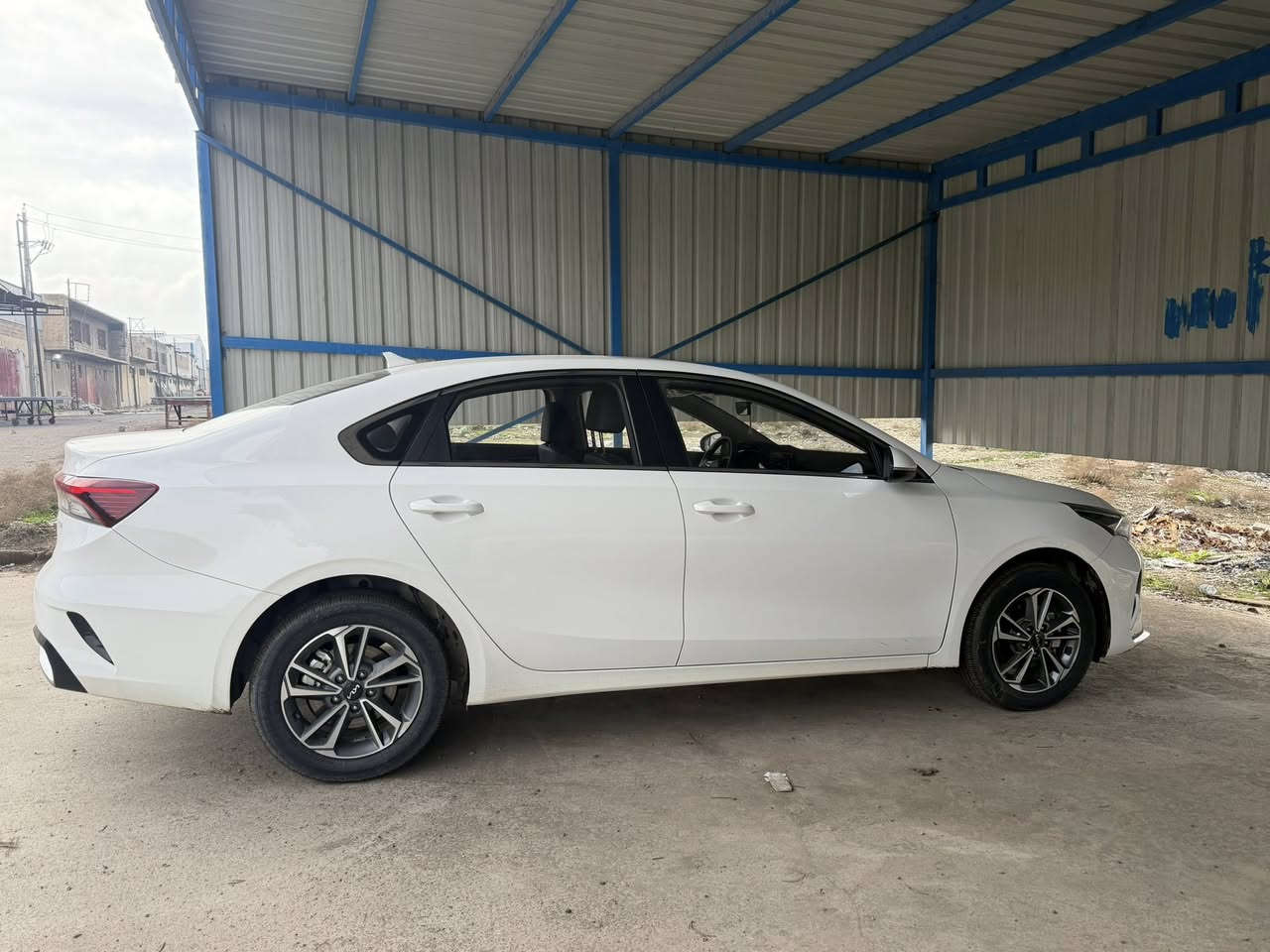 للبيع / K3 2025 ماشيه ١٩ الف فقط  رقم اربيل السياره بأسمي ثاني يوم تحويل  فقط ملاحضه وحده بيها موجوده بل صور  السعر 148 بيها مجال قليل ***********
