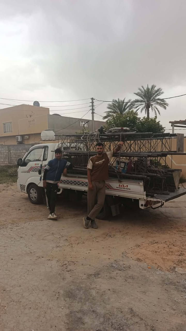 تم بعون الله توصيخ برجهم توفر حديد ابو ال 45 وبال 35 ورباعي توصيل موجود لكافه المحافظات متوفر كادر لتنصيب وفتح الابراج ونقل شغلنا في كافه المحافظات *********** واتساب موجود على هذا الرقم 🔩🔧🪛⚒️🔨📞🛻💪
