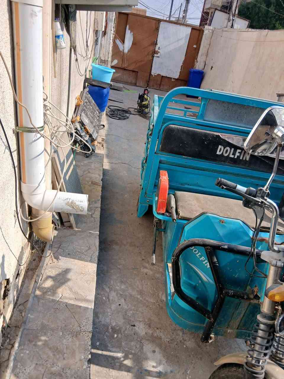 السلام عليكم سوتة لبيع 
بيهة بس جعمقة ماطور شغال عقل شغال بطاريات جدد دبل
شاصيهة بعدة جديد مكاني بغداد الشعله 
*********** سعر ٧٥٠ قفل
