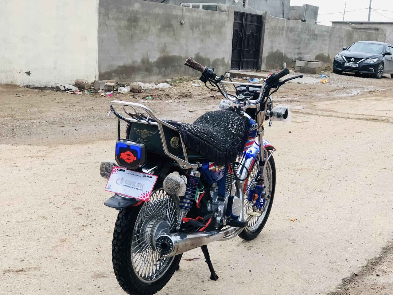 السلام عليكم.                                                                          دراجة البيع.                                                                            موديل ٢٤ / محرك ١٥٠.                                                             نضافه فول ماشاءالله شلعه فول مابيه نقوصات                          السعر خاص                                                                           رقم الهاتف ***********
