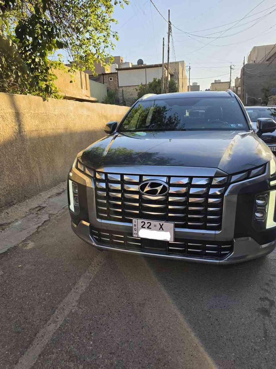 باليسيد كالكرافي 2023 وارد امريكي دخول قبل ٦ اشهر سنويه بأسمي ماشيه 100 رقم اربيل معروفه مواصفات الكالكرافي حادثها بسيط جداً صورة الحادث مرفقه صيانه دوريه كامله بالوكاله وتخم تاير جديد وتخم دسكات وكاله جديد السعر 315 رقم الهاتف ***********
