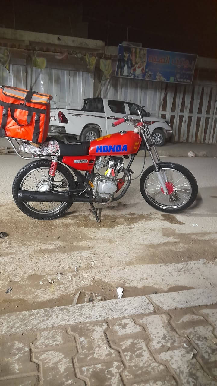 سلام عليكم دراجة البيع مديل 23مكينة نامة شلامجة كلك 350


**إذا كنت صاحب هذا الإعلان وتريد حذفه لأي سبب، رجاءا أرسل رسالة إلى الدعم الفني**