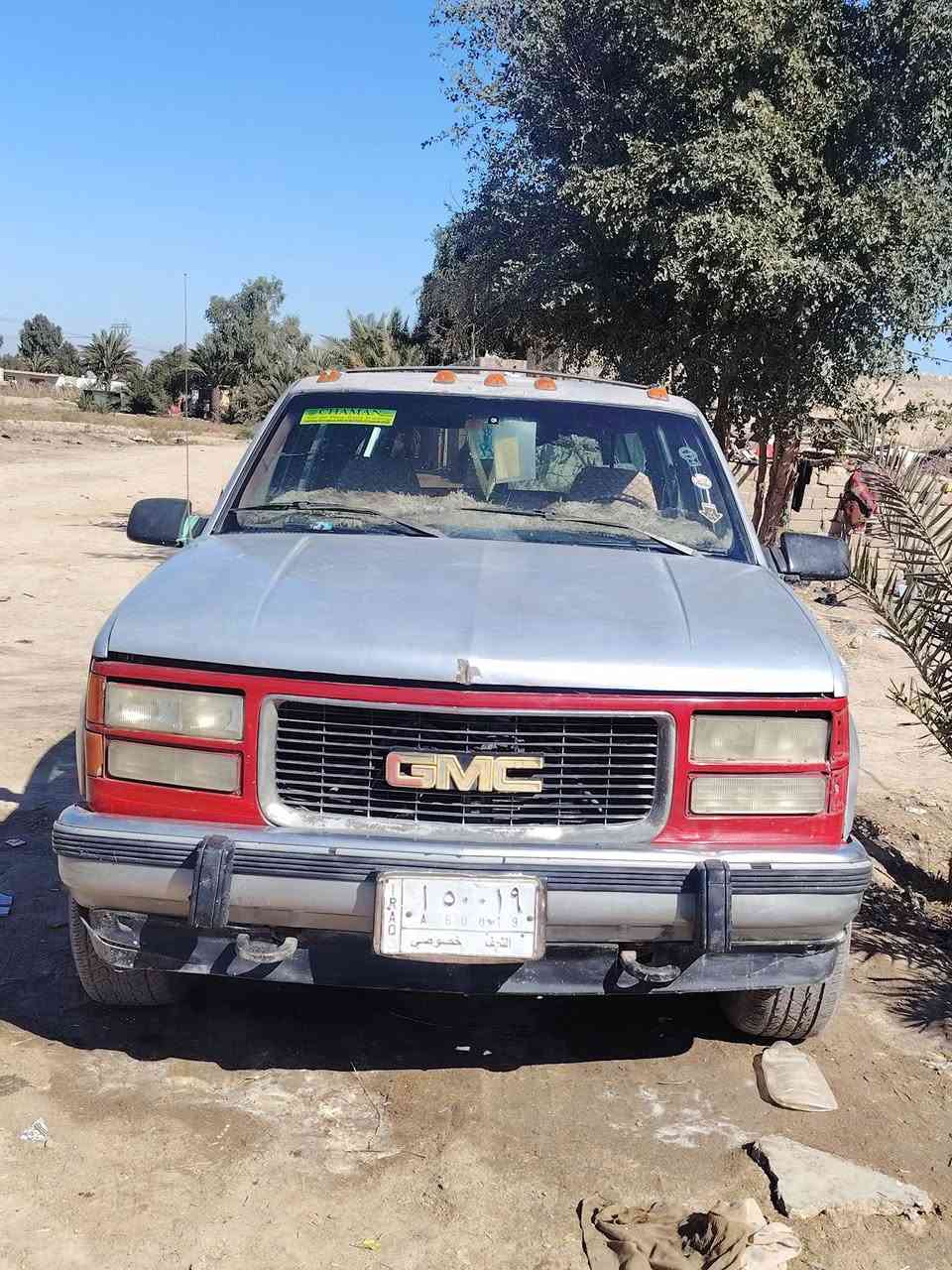 سلام عليكم سياره جمسي سياره مكفوله كفاله عامه سعرر 35او بيه مجال رقم الهاتف ***********
